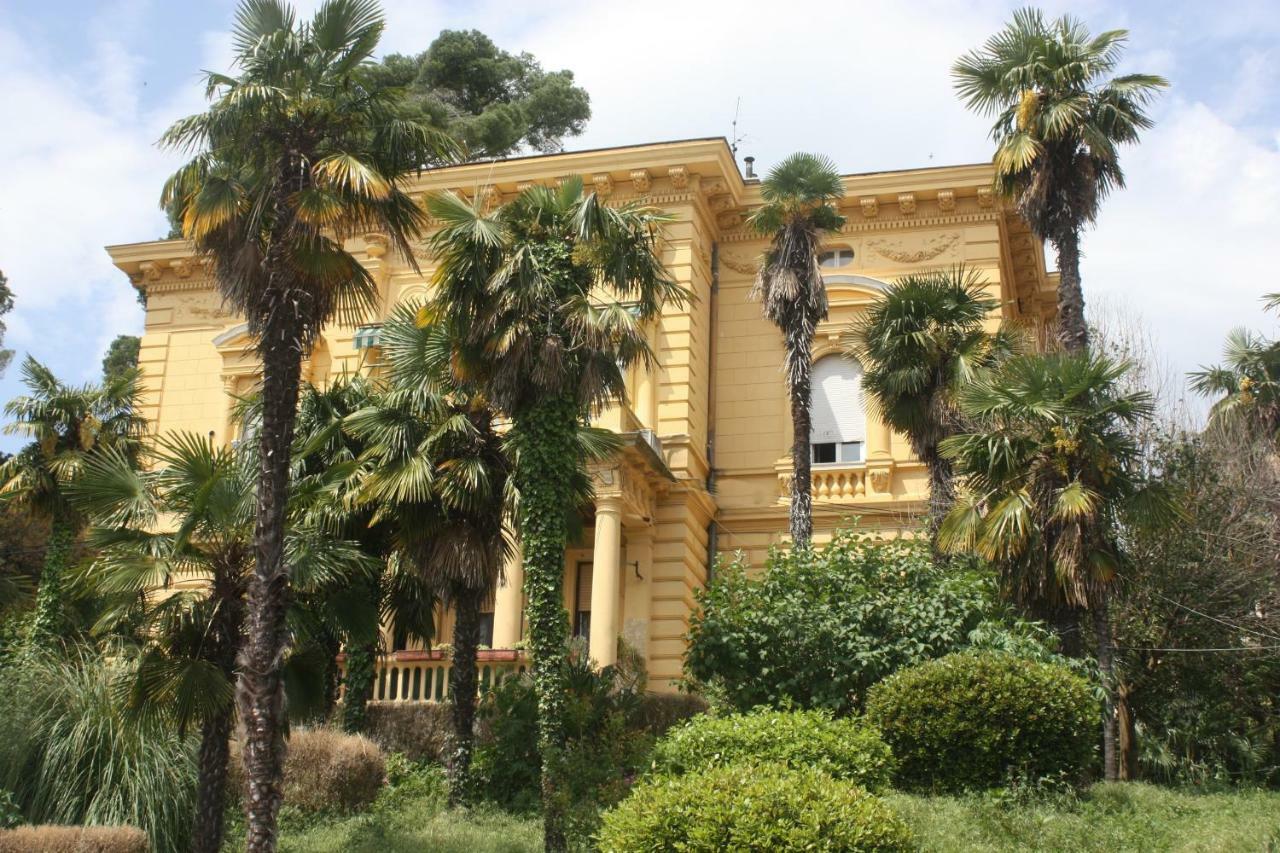 Studio Apartment Vanna - 1St Row To The Sea Opatija Luaran gambar